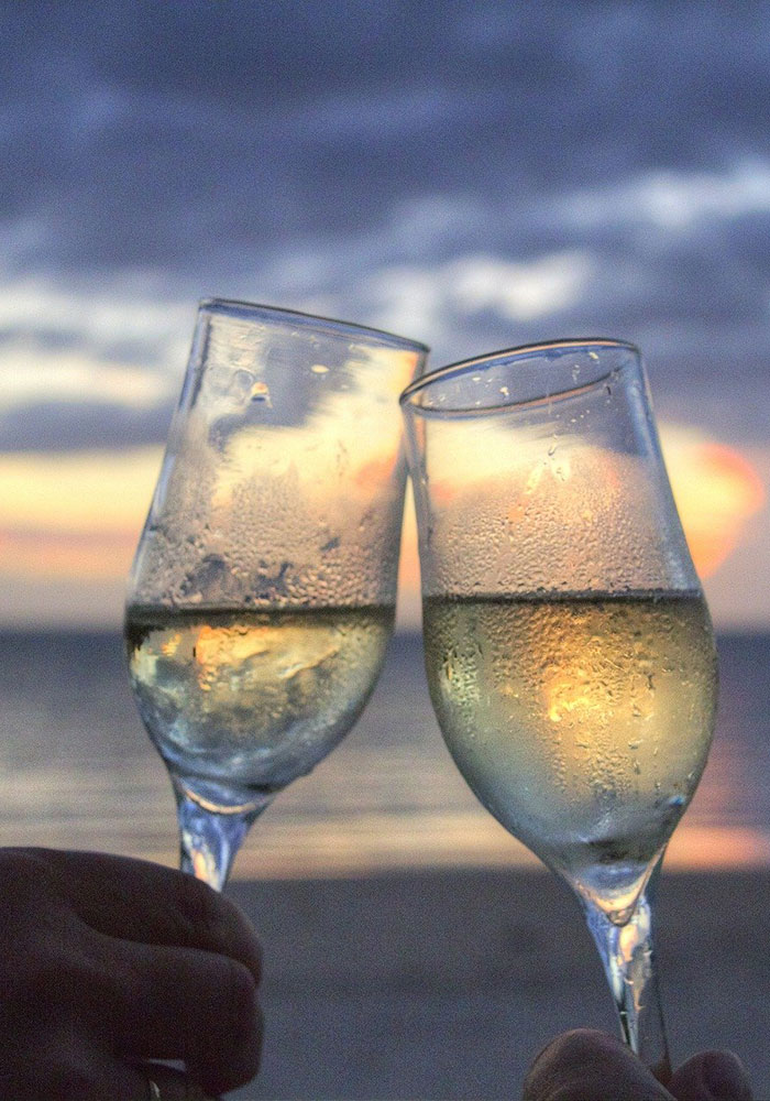 Honeymoon in Greek Ilsands