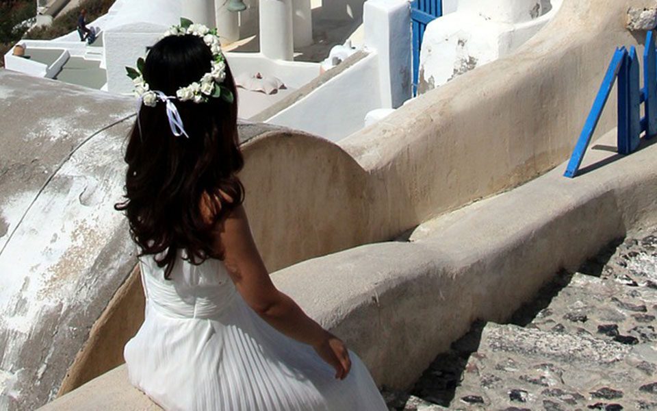 Honeymoon in Greek Ilsands